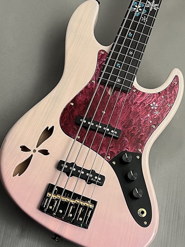 WOODLINE-HOLLOW4 FUYUZAKURA WSE'23/E | Deviser ｜株式会社