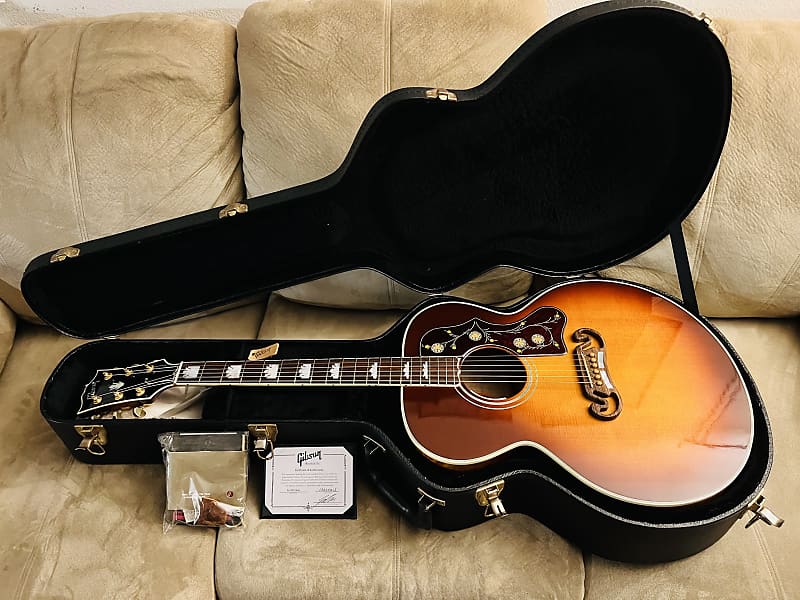 2015 Gibson SJ-200 Custom Shop Limited Edition Quilted Maple