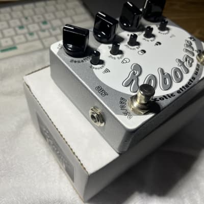 Xotic Robotalk 2 | Reverb