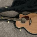 Takamine GJ72CE NAT Acoustic/Electric WITH HARD CASE.