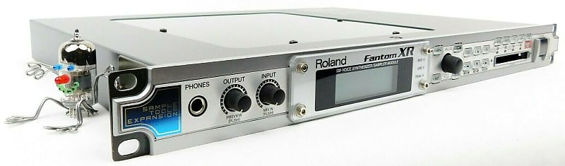 Roland Fantom XR V2.0 Synthesizer + 32MB DIMM + Top Zustand