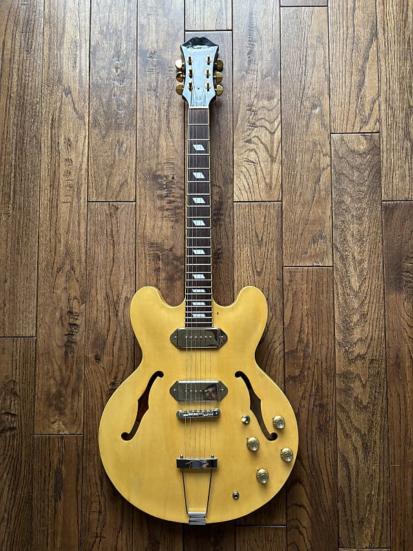 ギター Epiphone CASINO SB MADE IN Peerless 2000 Epiphone Casino VC Peerless-Made Sunburst w/ Dog Ear