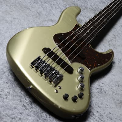 ベース xotic xj-core 5st(lindyfralin pick up ) Xotic XJ-1T 5st 