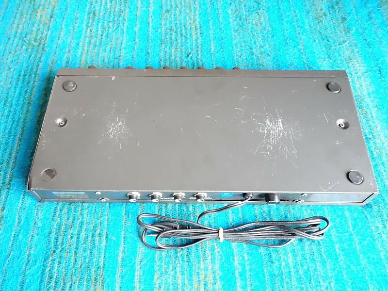Maxon DM-500 Digital Delay - 80's Vintage Rack Effects Unit