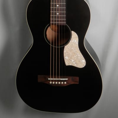 Art & Lutherie Roadhouse Faded Black Acoustic Electric Parlor Guitar(Model # 042418) image 2