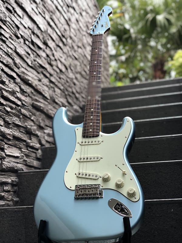 Tokai AST-104 SOB/R Goldstar Sound Japan in Sonic Blue