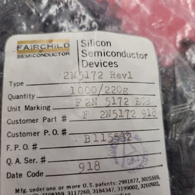 Fairchild 2N5172 Silicon NPN Transistors NOS Bag Of 1000 image 3