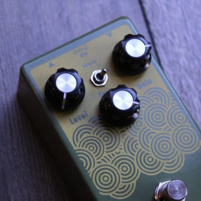 EarthQuaker Devices "Plumes Small Signal Shredder Overdrive" imagen 6