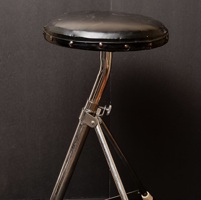 Vintage drum throne top