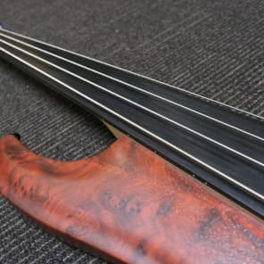 Cort Curbow 4FL Fretless Bass image 6