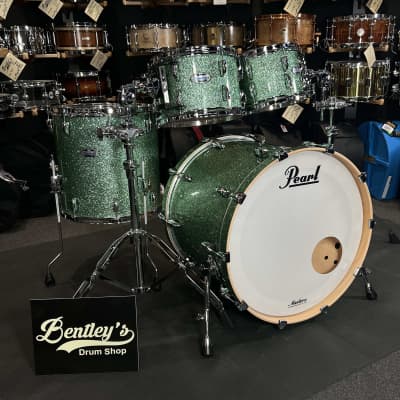 Pearl Masters Maple Complete 10/12/16/22