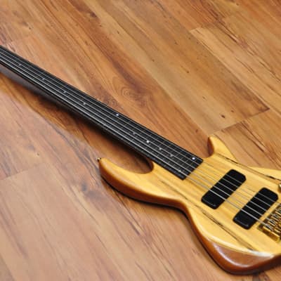 Chris Larkin Reacter 5B Fretless Spalted Maple image 4