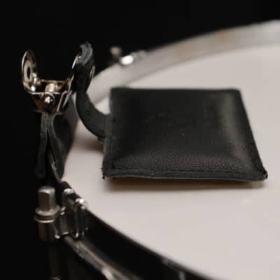 Por-T-Fel - Wallet Style Snare Drum Damper / Muffler - Black - clip mounted image 2