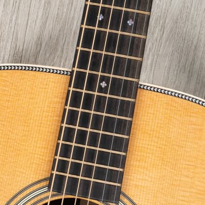 Martin Guitars D-28 Modern Deluxe Acoustic Guitar, Rosewood Sides & Back, VTS Sitka Spruce Top image 7