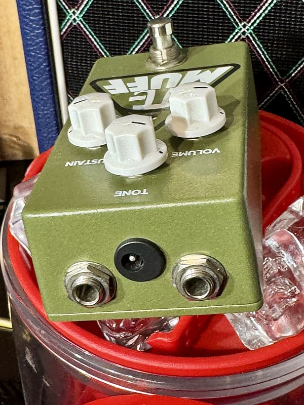 Ryra The Tri-Pi Muff Fuzz/Distortion Effect Pedal ( Made in USA