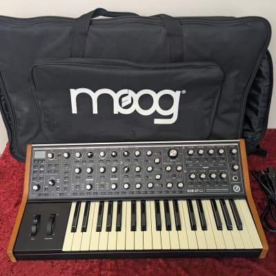 Moog Subsequent 37 Sub 37 Tribute Edition 2010s Synthesizer Synth w/ Case