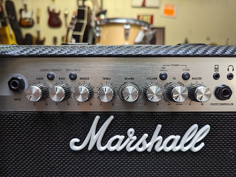 Super Clean! Marshall MG15CFX Guitar Combo Amplifier - Multiple Effects -  Carbon Fiber Cabinet - Looks & Sounds Excellent!