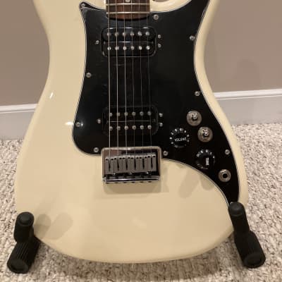Fender Player Lead III 2020 - Present - White image 3