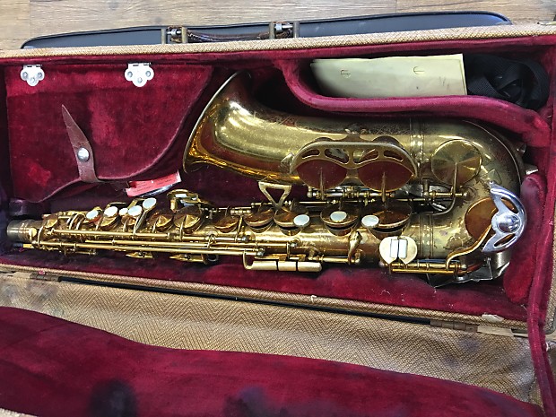 King Zephyr Alto Saxophone 1952 w Original Tweed Case H.N.