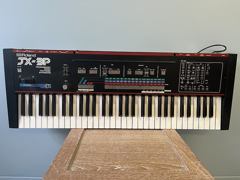 Roland JX-3P 61-Key Programmable Preset Polyphonic Synthesizer