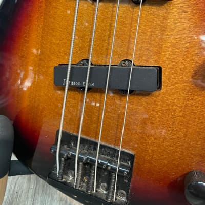 Johnson Electric Bass Guitar 4 String / with EMG Pick Ups / Sunburst image 3