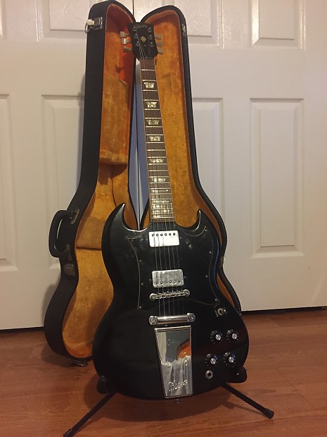 【izk】Gibson SG standard ebony、BLACK Gibson A Classic SG for Any Generation