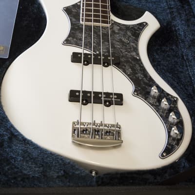ESP RF-00SL Reita (the GazettE) Signature Bass MINT ~USA ESP RF-00SL Reita (the GazettE) Signature Bass MINT ~USA