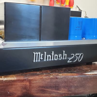 🔥Vintage Mcintosh MC250 Stereo Power Amplifier Receiver Pro Restored!!!🔥 image 15