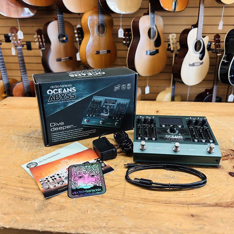 Electro-Harmonix Oceans Abyss