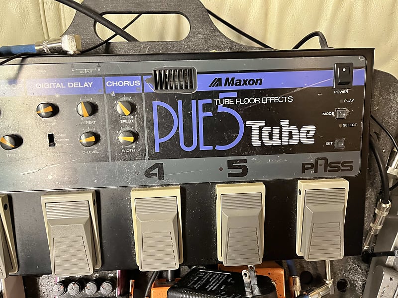 送料無料 日本 Maxon PUE5 Reverb | Unit Multi-Effects Programmable TUBE ギター