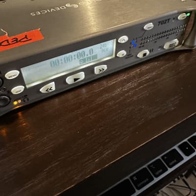 Sound Devices 702 2-Track Digital Audio Recorder 2000s - Gray image 4