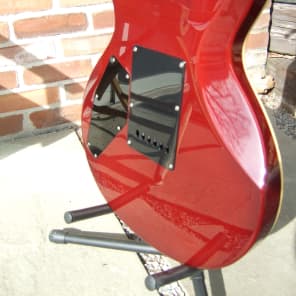 Edwards E-KT-125S/QM Knight By ESP With Hard Shell Case Made Edwards E-KT-125S/QM Knight By ESP With Hard Shell Case Made
