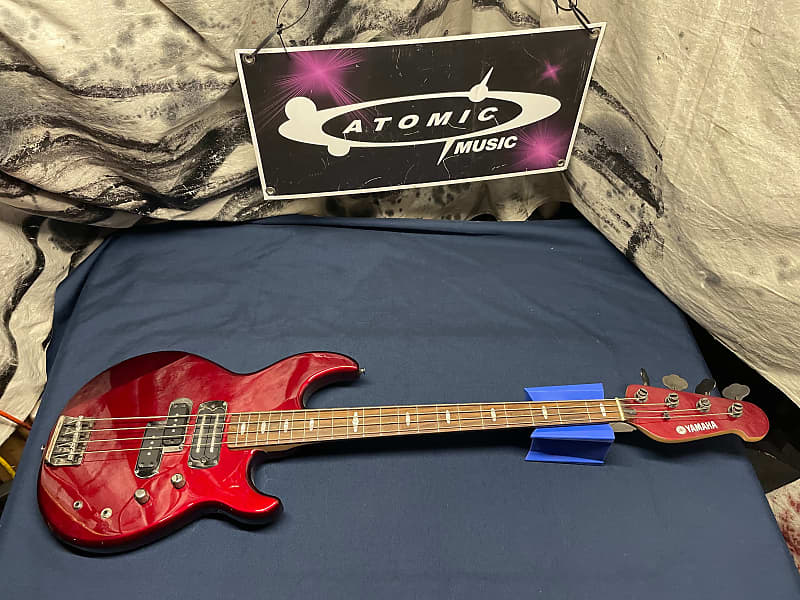 Yamaha BB714BS Billy Sheehan Signature Model 4-string Bass - Lava Red