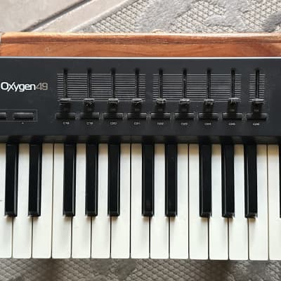 M-Audio Oxygen 49 MKIII MIDI Keyboard Controller 2014 - 2016 - Blue