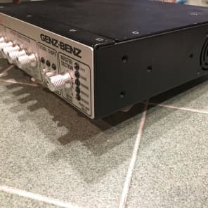 ☆値下げ中☆ GENZ-BENZ SHUTTLE 6.0 ベースアンプ Genz Benz Shuttle 6.0-12T Bass Combo | zZounds