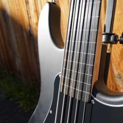 G&L USA Kiloton-5/Fretless/Lined Jet Black Satin Frost 5-String Electric Bass Guitar w/ Black Tolex Case (2023) image 7