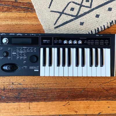 KORG Micro X Synthesizer/ Controller