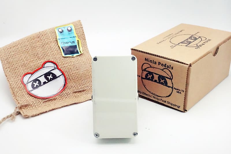 Ninevolt Pedals Skateboarding Bear Metal Distortion | Fast