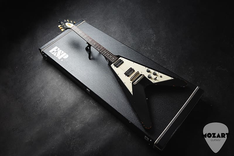 ギター ESP Navigator Custom Order Flying V Navigator (ESP) Flying V 2013 - Black, Excellent Condition