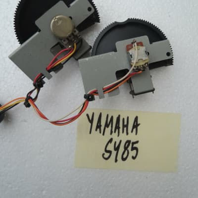 YAMAHA 90' SY85 SY PITCH BENDER Modulation electronique YK520 Good condition
