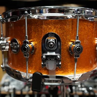 DW USA Performance Series DRP6514SS 6.5" x 14" Pure Maple Snare Drum Gold Sparkle (2023) image 2