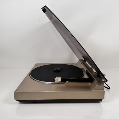 MARANTZ TT530 - Vintage Full Automatic Direct Drive Turntable Champagne Colored image 9