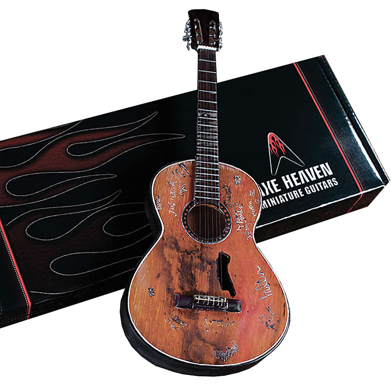 Axe Heaven Willie Nelson Signature Trigger Minature Acoustic | Reverb