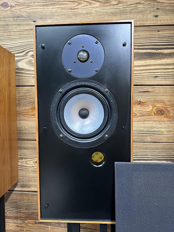 Rogers Studio 1a Stereo Speakers 1980's-1990's Wood Reverb