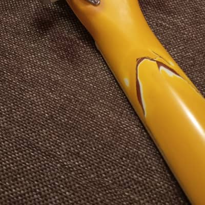 Erlewine Chiquita Travel guitar 90's - yellow *Neck repair* image 12