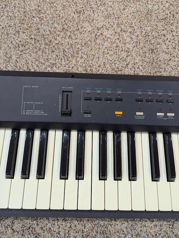 Roland ローランド A-30 MIDI キーボード 76鍵 ビンテージ Roland A-30 76-Key Keyboard Controller | Reverb