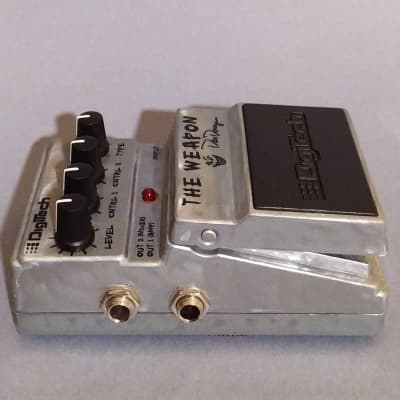 デジテック　Digitech The Weapon Digitech The Weapon Dan Donegan Signature Multi Effects