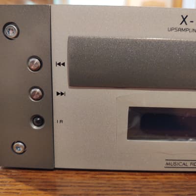 Musical Fidelity X-ray V8 CD Player, X-T100 Tube Amp & Triple X Power Supply 2006 image 2