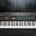 Yamaha DX7 Classic Vintage Digital Polyphonic FM Synthesiser Synthesizer - 100V