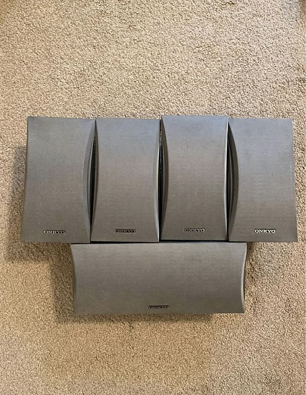 Onkyo Onkyo HT-S590 5.1 Surround Sound System  			